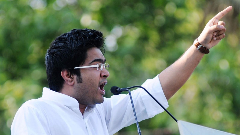 ত্রিপুরার মুখ্যমন্ত্রীকে ‘নির্লজ্জ’ বলে কটাক্ষ করলেন অভিষেক বন্দ্যোপাধ্যায়