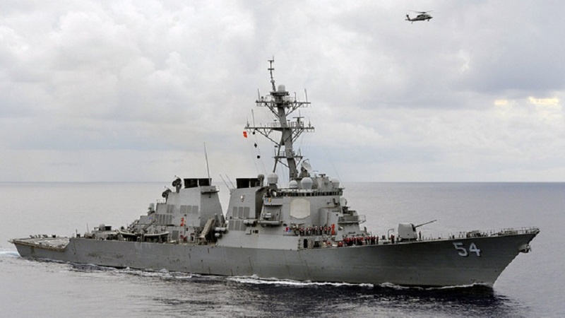 中国が米駆逐艦の台湾海峡航行に反応、「挑発に必要な措置」