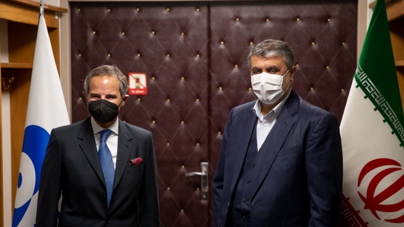 IAEA事務局長とのテヘラン会談、イランは核計画の追求を決意