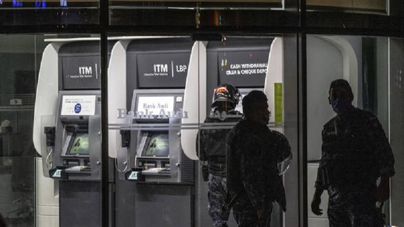 Libano: crisi, la lira crolla e segna un nuovo record negativo