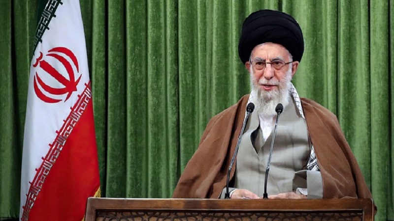 Ayatollah Khamenei: I Basij possono svolgere un ruolo efficace in tutte le questioni pubbliche del Paese