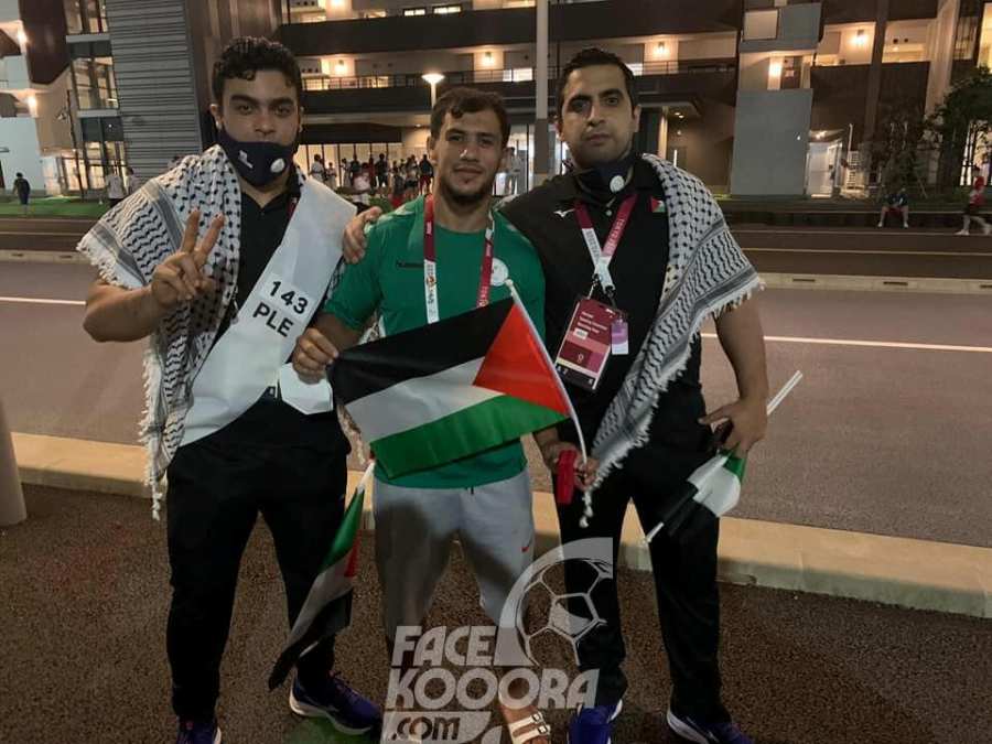 Photos: Hero Algerian player Fathi Noreen: I am honored to retire for Palestine
