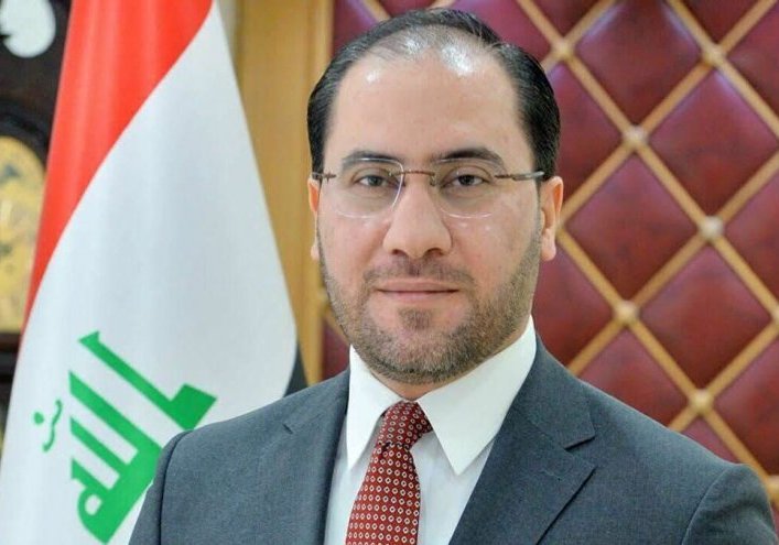 الخارجية العراقية تكشف عدد العالقين على الحدود البيلاروسية