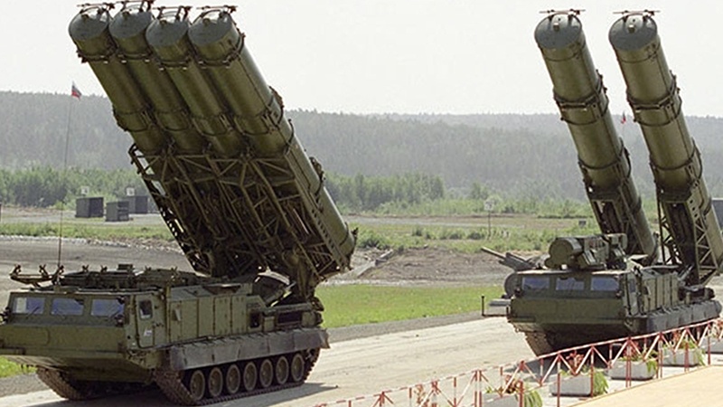 Siria, schierato sistema di difesa S-300 