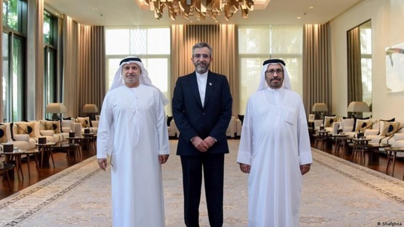 イランとＵＡＥが関係改善で合意