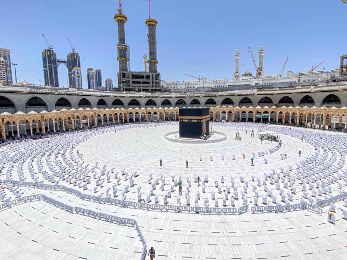 Saudi Arabia to issue Umrah permit for all foreign pilgrims aged above 18