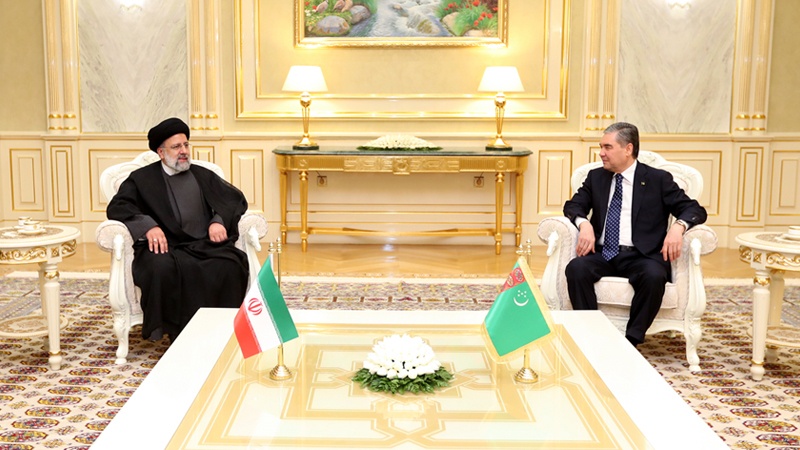 Konsultation der Präsidenten der Islamischen Republik Iran und Turkmenistans in Ashgabat