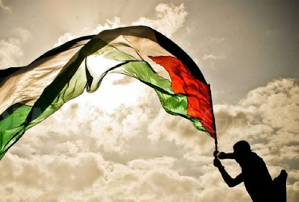 شخصيات وجمعيات فلسطينية تلتقي السفير الفلسطيني في طهران