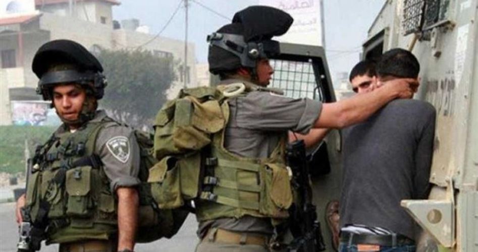 Israeli occupation forces arrests two Palestinian school students