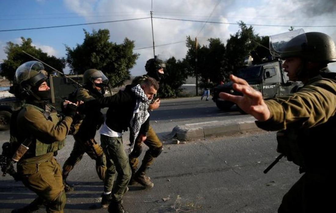 الاحتلال الإسرائيلي يقتحم قرى ومدن الضفة والقدس ويعتقل فلسطينيين