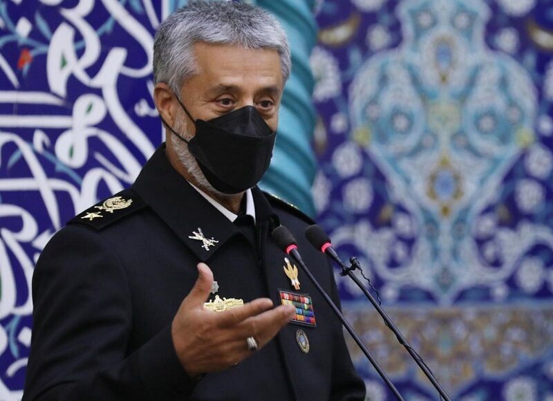 بین الاقوامی پانیوں میں بحریہ کی موجودگی ایران کی دفاعی صلاحیت کا مظاہرہ ہے