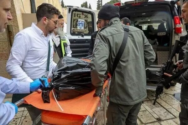 Israeli forces martyred Palestinian youth, injure another in occupied lands