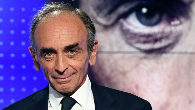 Francia 2022, Zemmour lancia 'Riconquista'. Incidenti al comizio del candidato radicale