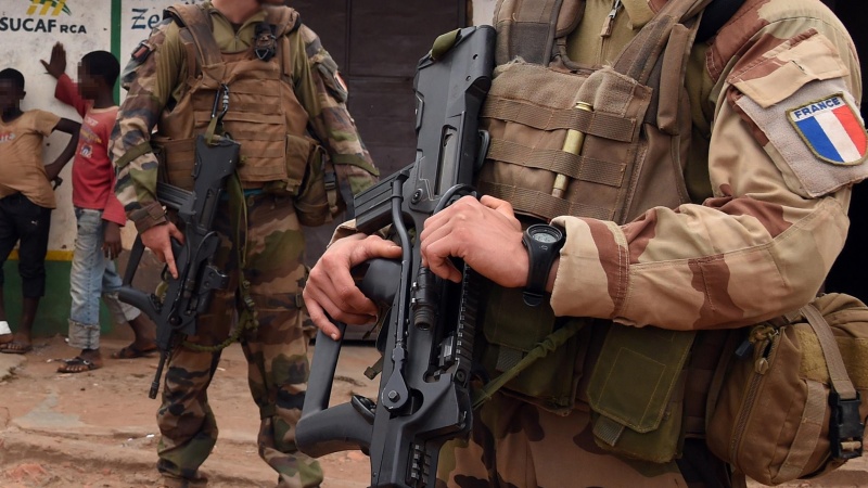 ニジェールで、仏軍駐留に抗議するデモが継続