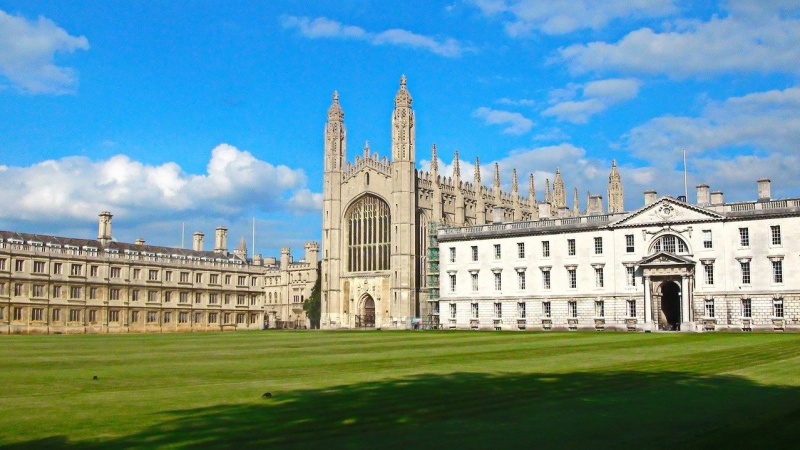 Gli studenti di Cambridge chiedono ' la fine della complicità con l’apartheid israeliano'