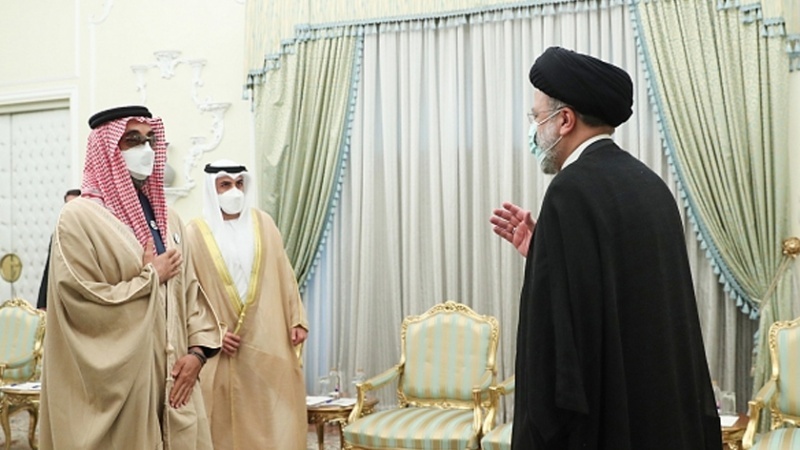 Presidente Raisi: l'Iran appoggia la sicurezza dei paesi del Golfo Persico