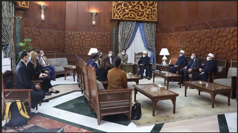 شيخ الأزهر: إصرار الغرب على فرض منظور واحد على الآخرين يمثل استفزازاً للشرقيين