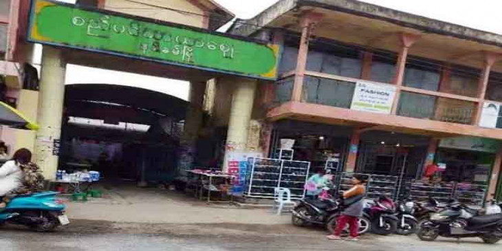 နမ့္ခမ္းၿမိဳ႕မေဈးတြင္ TNLA အမည္ခံၿပီး အခြန္ လိုက္ေကာက္ ေနသျဖင့္ ေဈးသည္မ်ား အခက္အခဲႀကဳံ