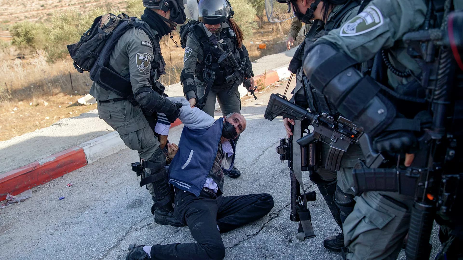 Tropas de Israel matam 1 palestino e deixam 4 feridos durante embates na Cisjordânia ocupada
