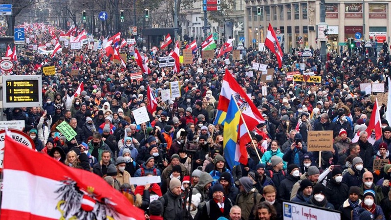 В Европе продолжаются протесты против ковидных ограничений