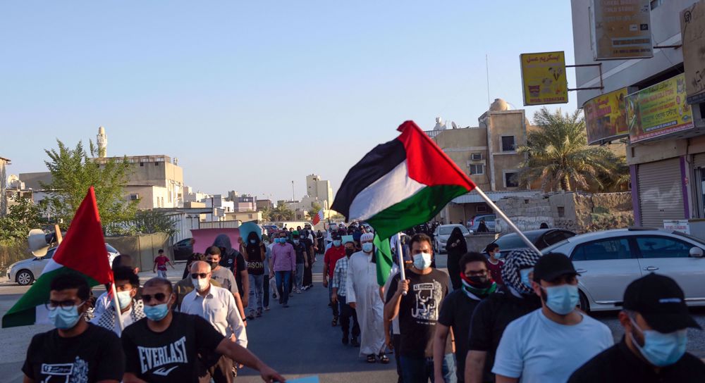 Rights group rebukes Bahraini regime for targeting opponents of normalization with Israel