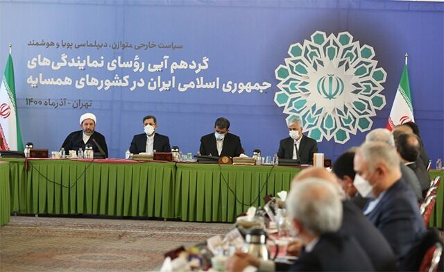 ایران کی پڑوسی ملکوں سے ثقافتی شعبوں میں تعلقات کے فروغ پر تاکید