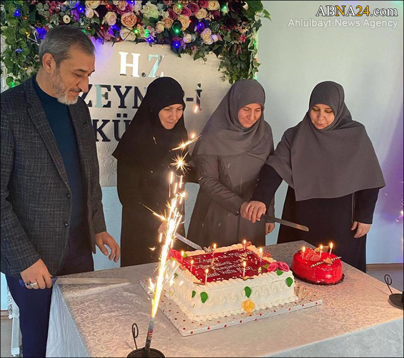 تقرير مصور/ احتفال بمناسبة ولادة السيدة "زينب" (ع) في مؤسسة "الكوثر" بمدينة اسطنبول التركية