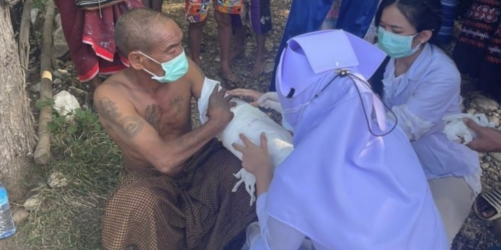 စစ္ေကာင္စီတပ္ လက္နက္ႀကီး ျဖင့္ ပစ္ခတ္သျဖင့္ မဲေထာ္သေလး႐ြာသား ၁ ဦး ထိမွန္ ဒဏ္ရာရ