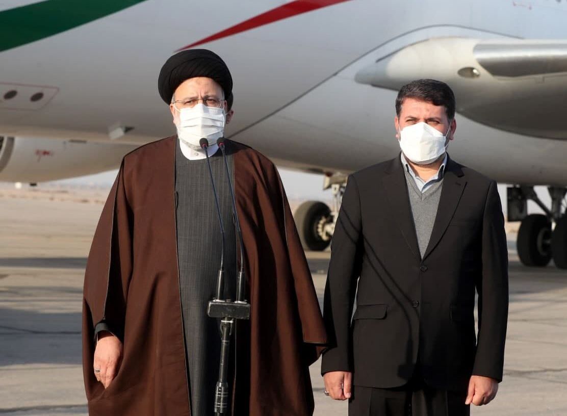 السيد رئيسي يتفقد محافظة يزد