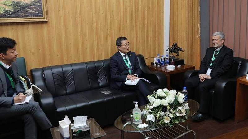 アフガン担当イラン政府代表が、駐アフガン日本大使と会談