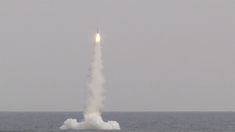 Rusia Sukses Uji Coba Rudal Kalibr dari Kapal Selam