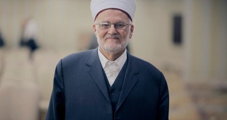Israeli occupation authority slaps travel ban on top Palestinian figure 'Sheikh Sabri'