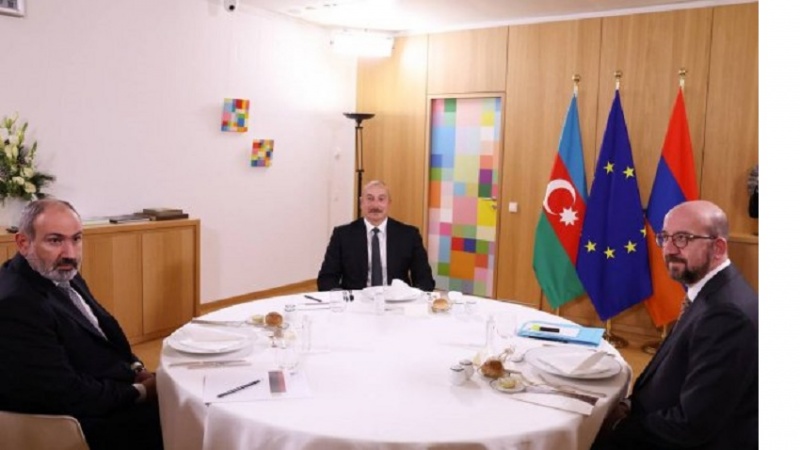 Боррел: Әлијев-Пашинјан данышыглары “һејрәтамиз” олду