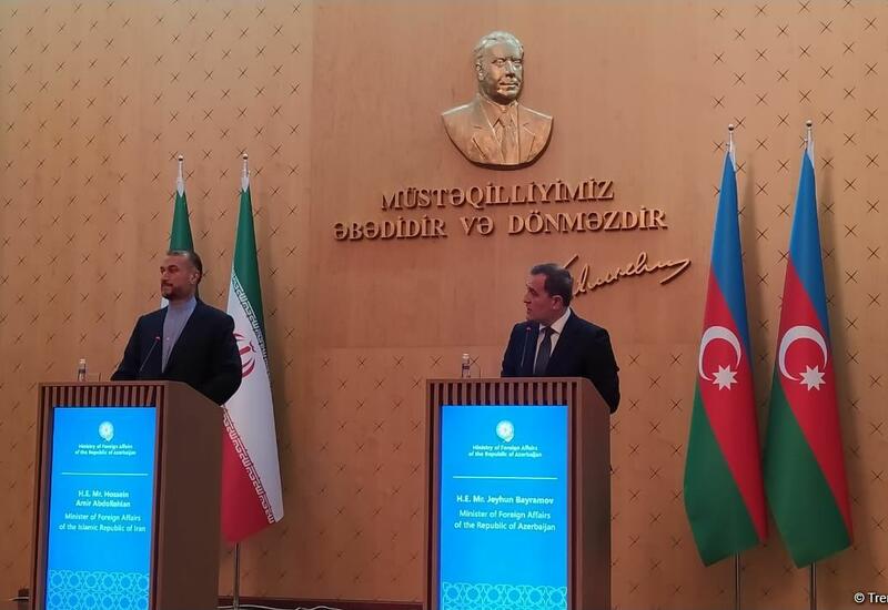 Һүсејн Әмир Абдуллаһиан: Иранла Азәрбајҹан һәрби саһәдә әмәкдашлыг етмәк истәјир