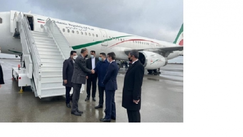 Әмир-Абдуллаһијан Азәрбајҹан рәсмиләри илә ҝөрүшүр-ЈЕНИЛӘНИР
