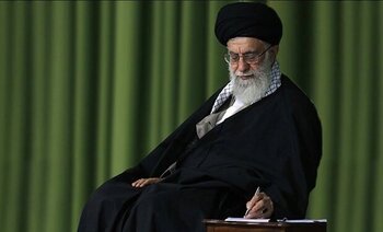 Верховный лидер выразил соболезнования с мученической кончиной посла ИРИ в Йемене