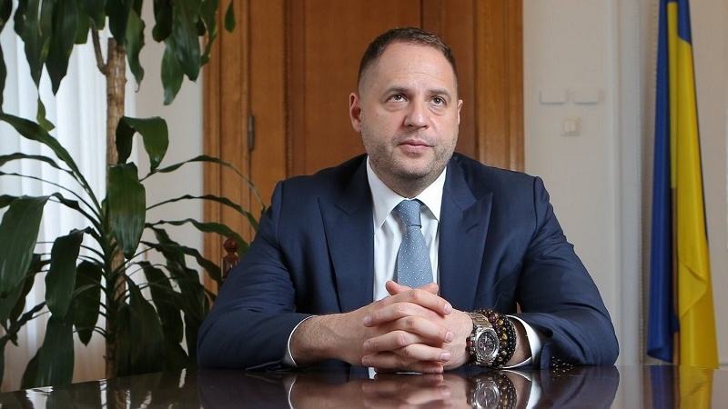 Украина: мы регулярно поддерживаем контакт с США