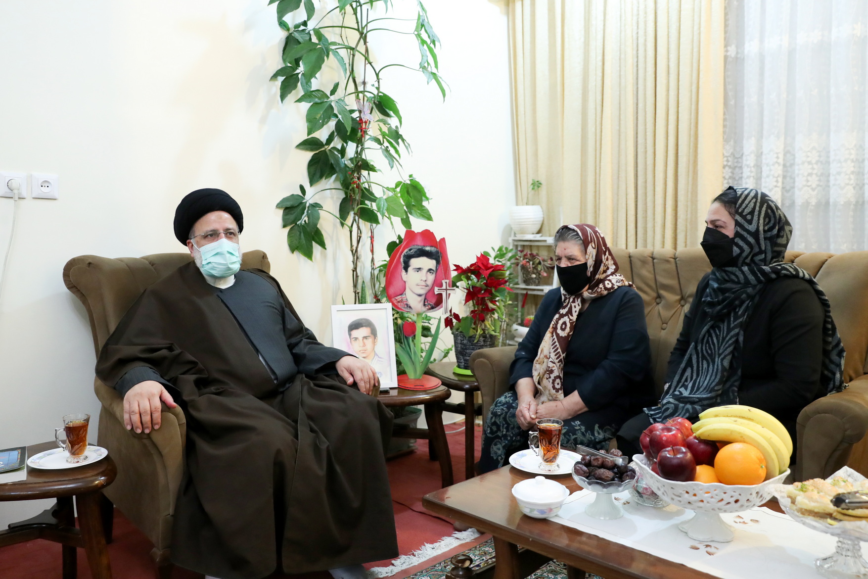 Pres. Raisi: All martyrs a source of pride for Iran