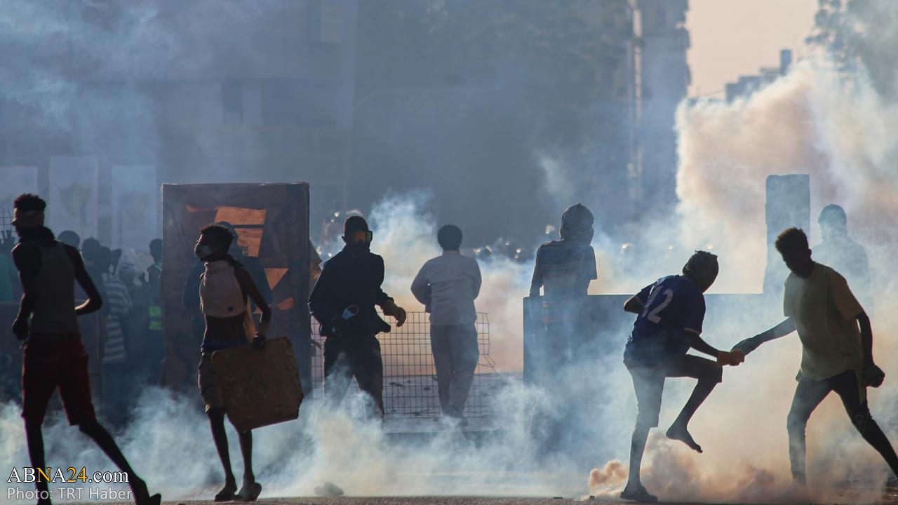 تقرير مصور/ عشرات الإصابات في مظاهرات بالسودان