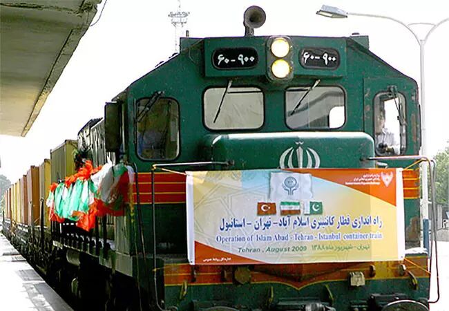 پاکستان سے ترکی کو جانے والی مال بردار ٹرین ایران پہنچ چکی ہے