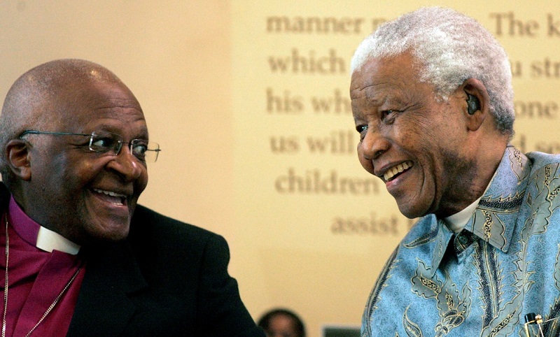 ​Ana Ci Gaba Da Mika Sakonnin Ta’aziyyar Rasuwar Desmond Tutu