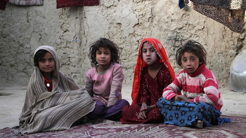Afghanistan: 1.450 Kinder ohne ihre Eltern evakuiert