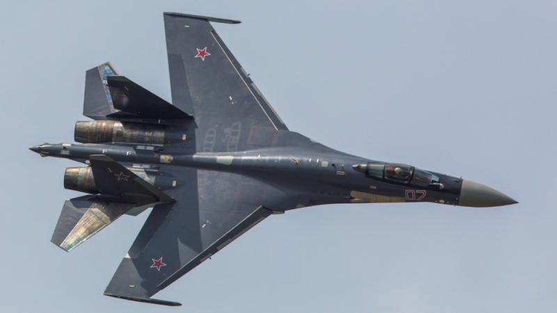 Le Su-35 "iranien" contre le F-35 Adir!