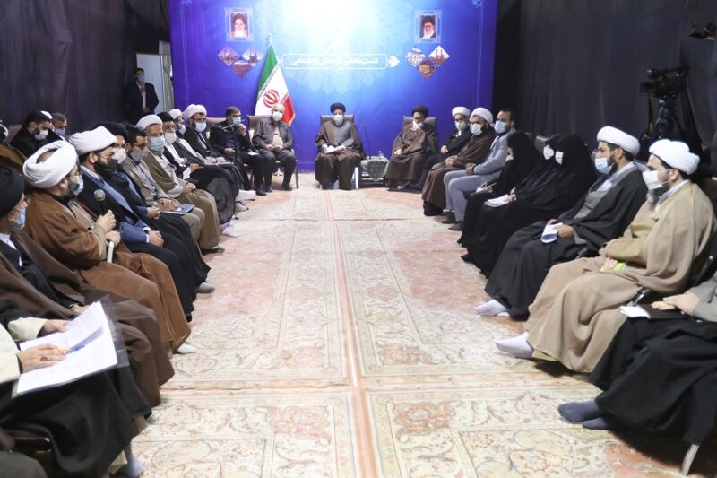 آية الله رئيسي : انجازات كبيرة تحققت على صعيد التقدم والازدهار في البلاد